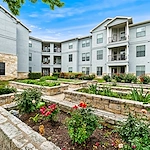 Image of Chateau McKinney (10)