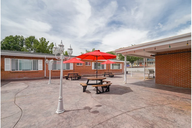Image of Skyline Ridge Nursing And Rehabilitation Center (5)