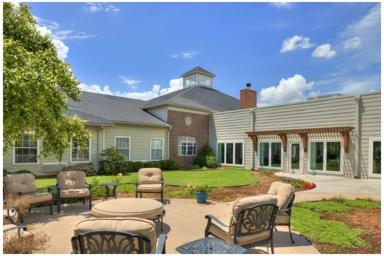 Image of The Gardens at Quail Springs (2)