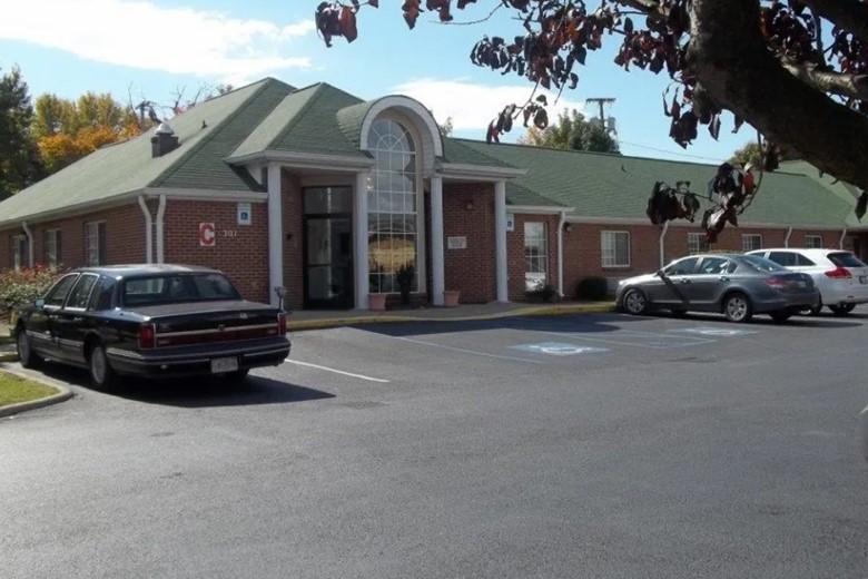 Image of Ivy Hall Nursing Home (2)