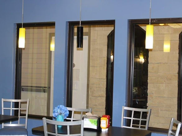 Image of Avenue at Warrensville Care and Rehabilitation Center (5)