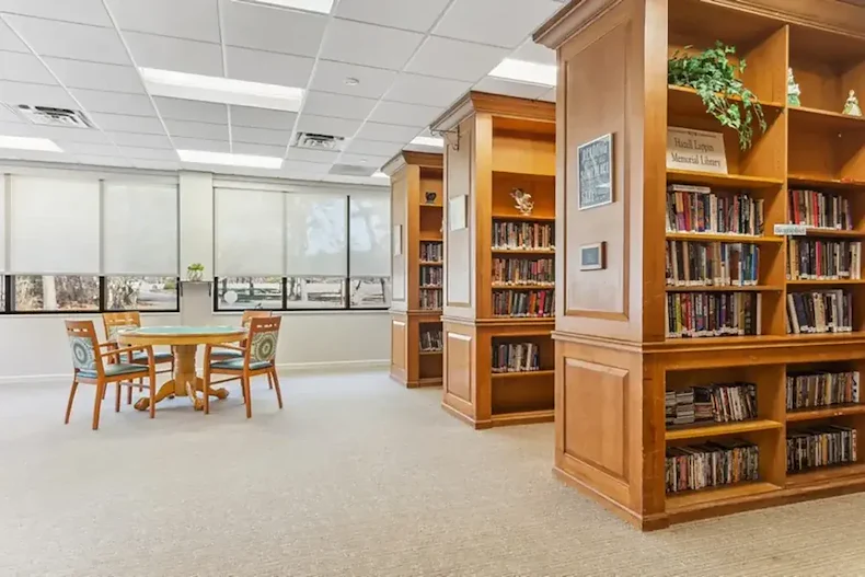 Image of The Terraces at Lakewood (9)