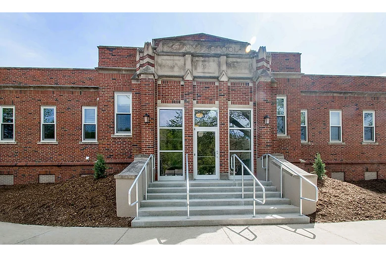 Image of Linden Place - Council Bluffs (1)