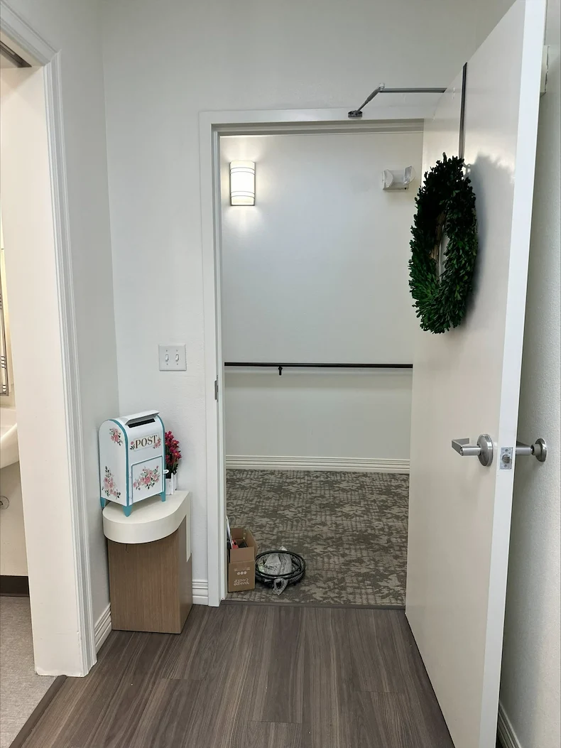 Image of Elana's Manor Senior Living (2)