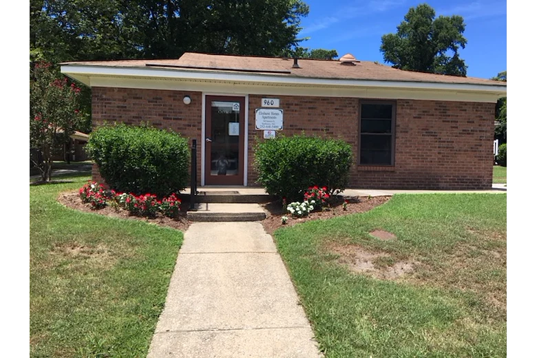 Image of Elmhurst Apartments (4)
