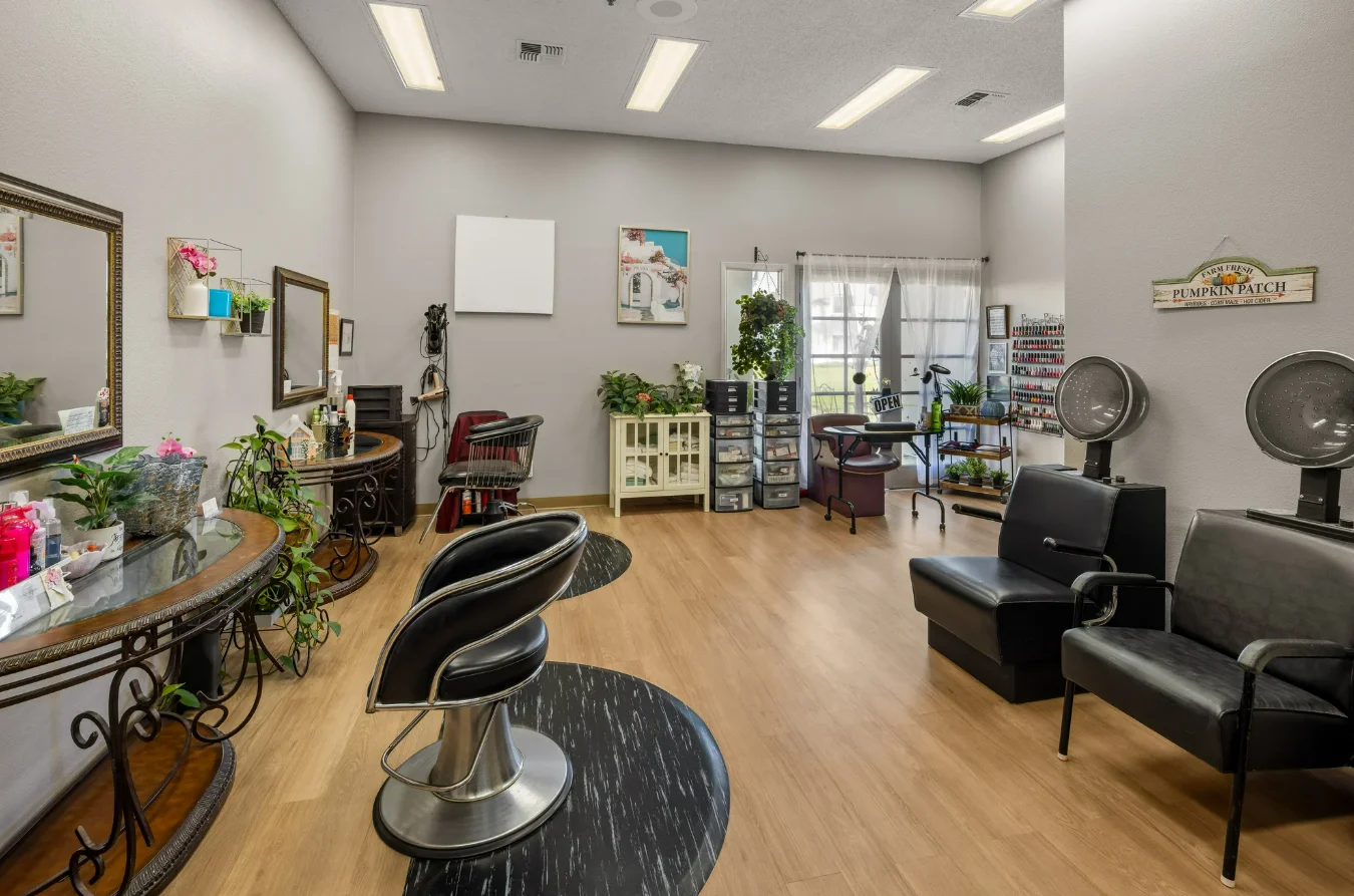 Image of The Camelot (6)