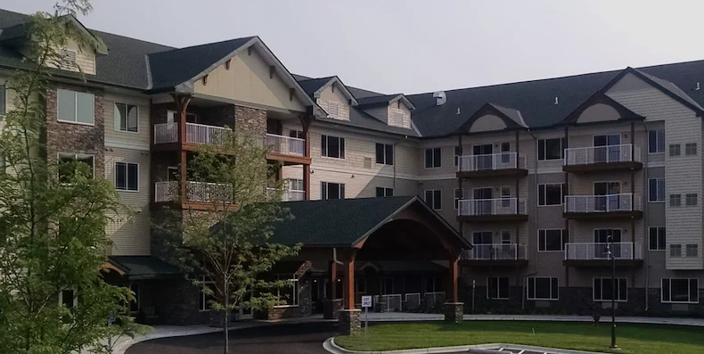 Image of Savage Senior Living at Fen Pointe (1)