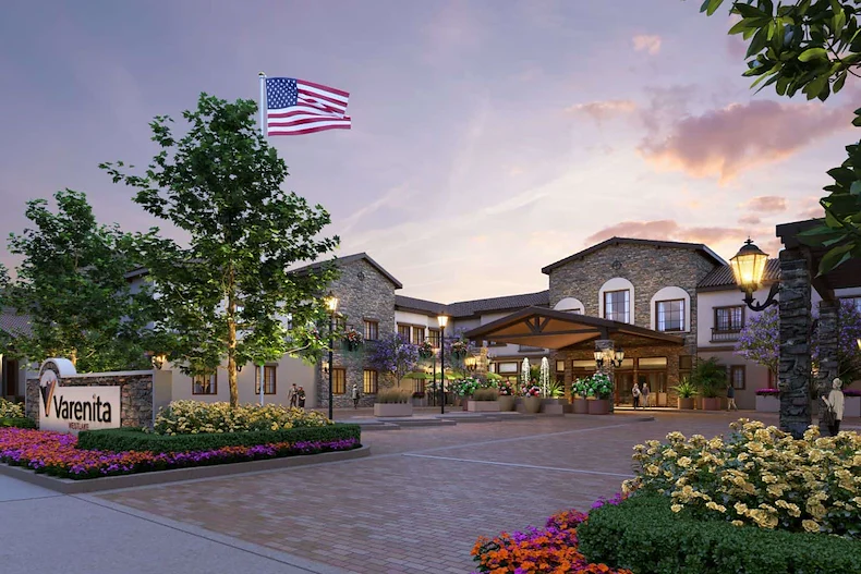 Image of Varenita of Westlake (1)