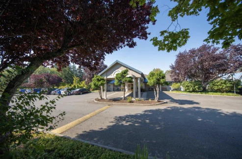 Image of Clearbrook Inn (3)