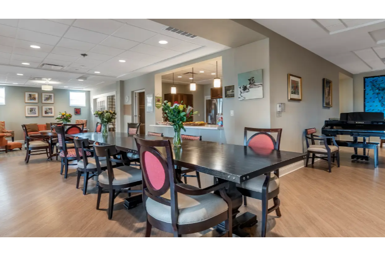 Image of The Laurel at Norterre Senior Living (5)