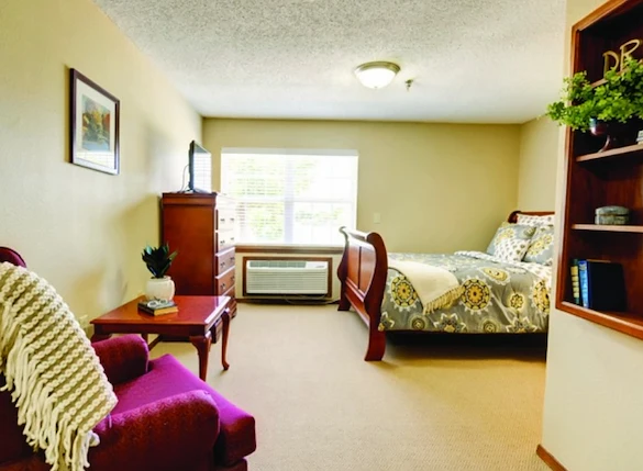 Image of Seasons Place (3)