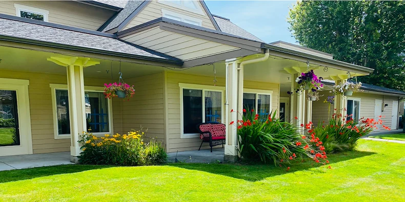 Image of Solstice Senior Living at Normandy Park (1)