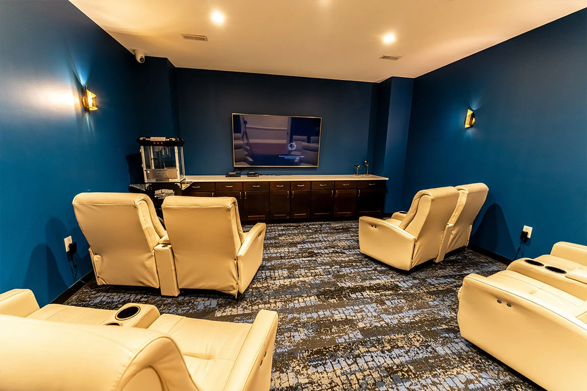 Image of Volante of Lake Orion (3)