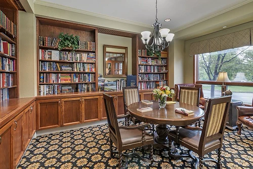 Image of Brookdale Parkplace (5)