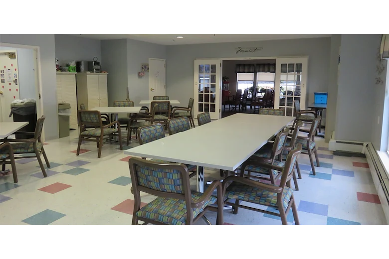 Image of Woodcrest Commons (4)