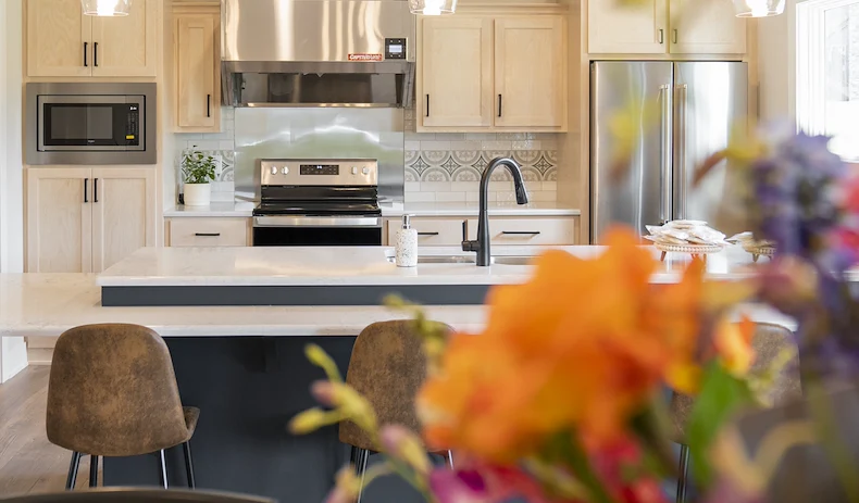 Legato Living Residential Memory Care at Five Fountains senior living community offering assisted living, memory care, adult day services, and respite care in Elkhorn, NE, kitchen with modern amenities