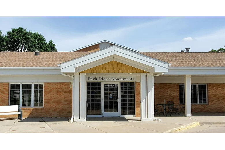 Image of Park Place Apartments (1)