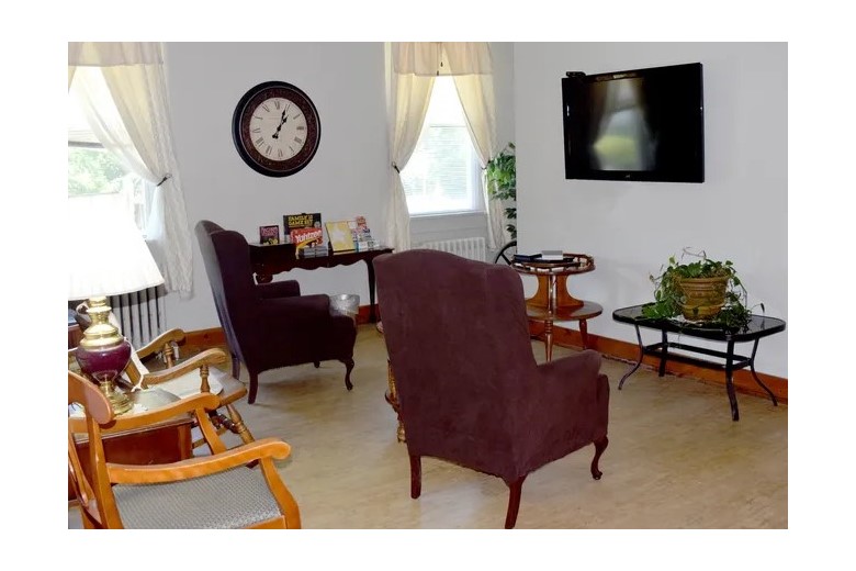 Image of Hillside Assisted Living Community (3)