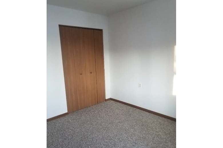 Image of Parkside Apartments (5)