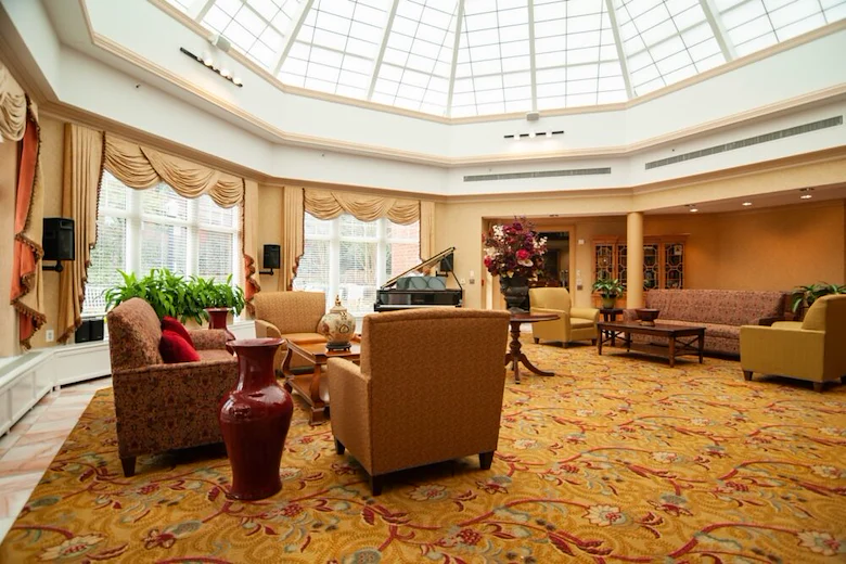 Image of Five Star Premier Residences of Teaneck (7)
