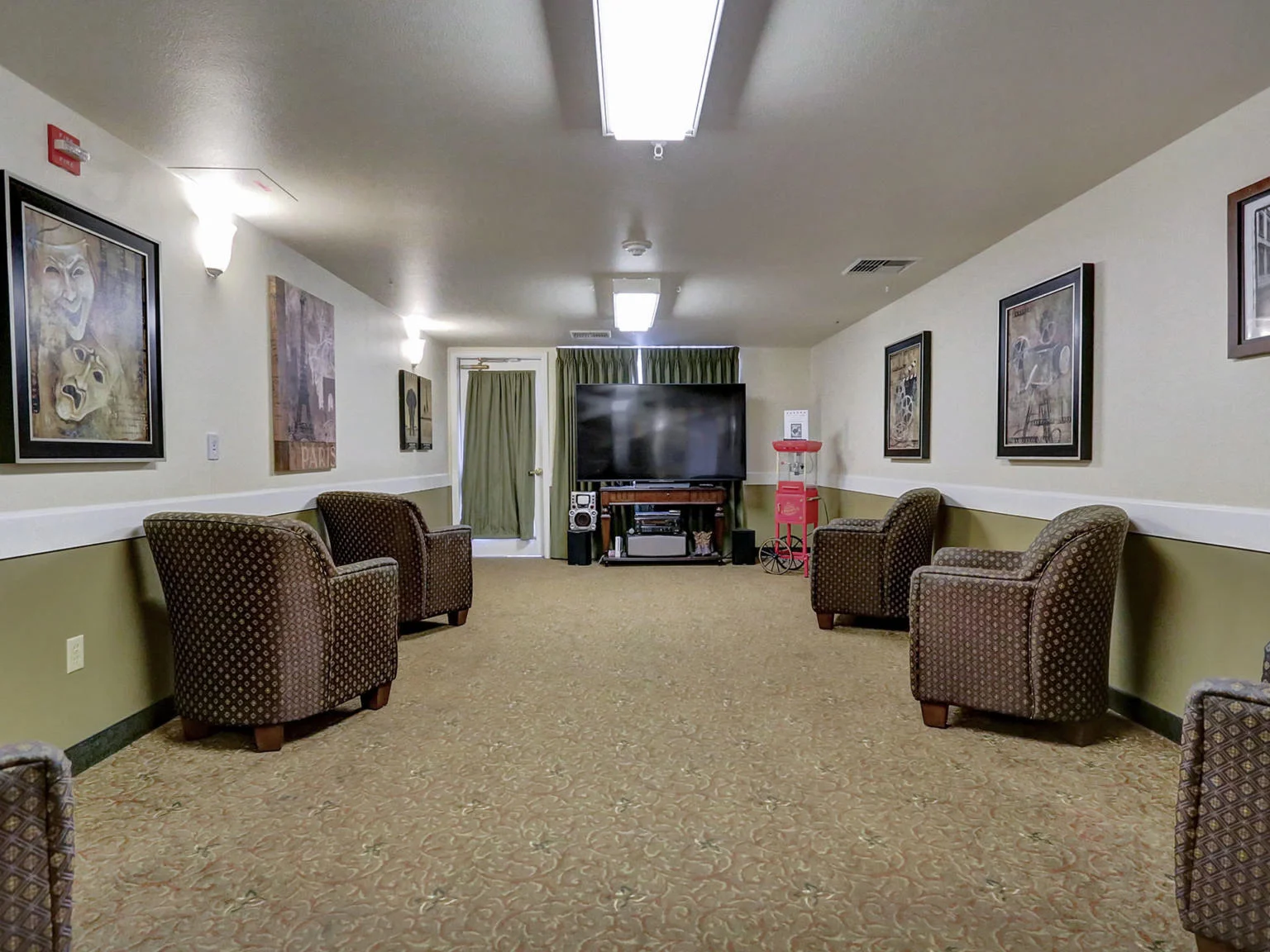 Image of Prestige Senior Living Orchard Heights (6)