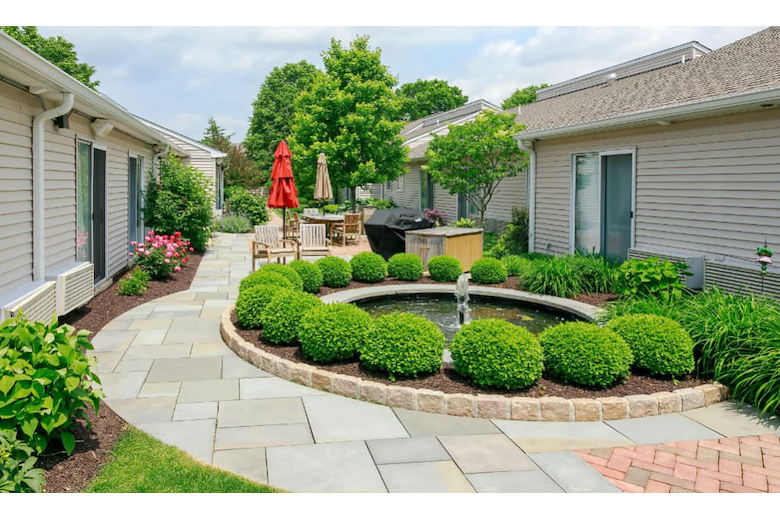 Image of Traditions of Lansdale (4)