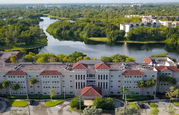 Lenox on the Lake senior living community offering assisted living and memory care in Lauderhill, FL, front exterior