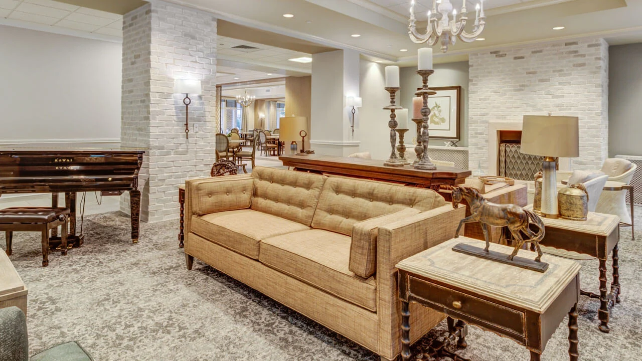 Image of Belmont Village Hunters Creek (10)