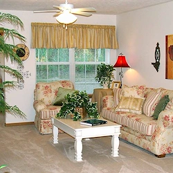 Meadow Lakes Senior Assisted Living in Mooresville, IN living room