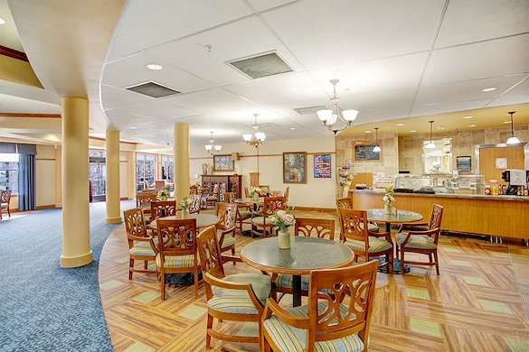 Image of Lake Minnetonka Shores Senior Living (3)