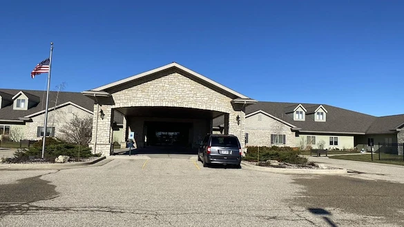 Image of Praire View Manor (1)