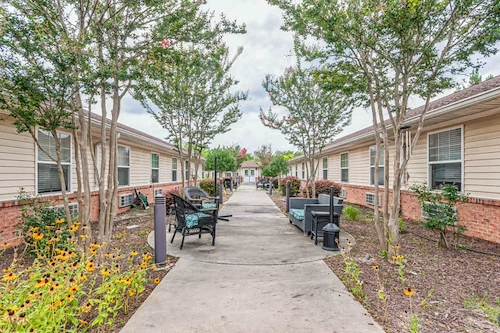 Image of Spring Oak Lexington Senior Living (4)