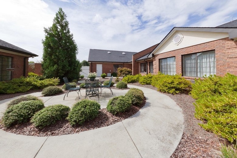 Image of The Oaks - Carrollton (Assisted Living) (7)