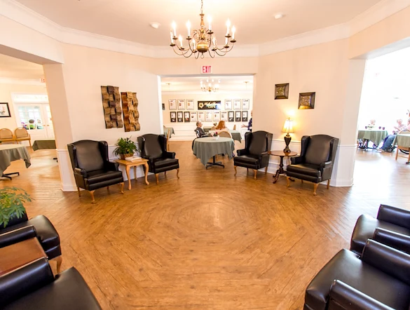 Image of Mayfair Manor (6)