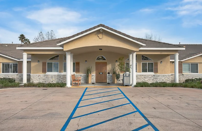 Image of Sunlit Gardens (1)