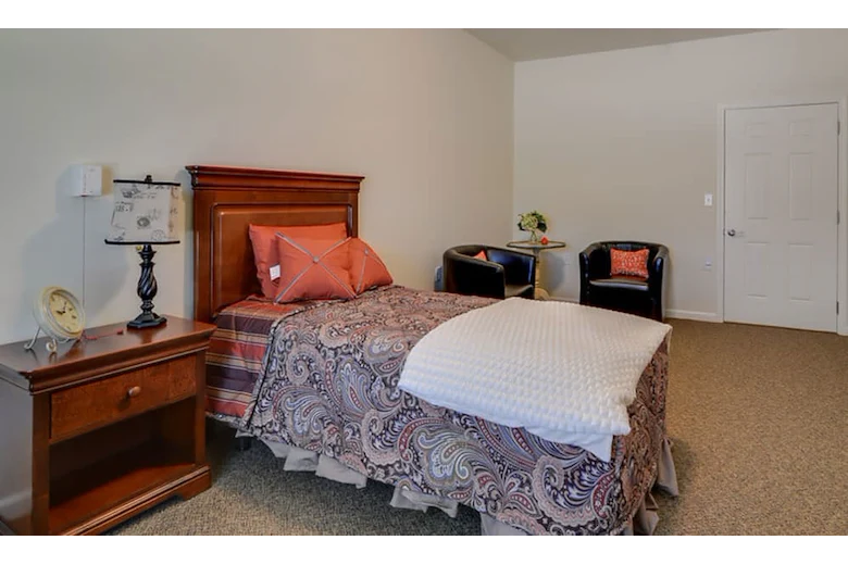 Image of Colony Pointe Senior Living (7)