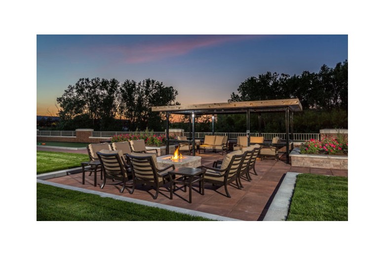 Outdoor Patio and Fire Pit