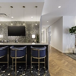 Image of Avidor Evanston (2)