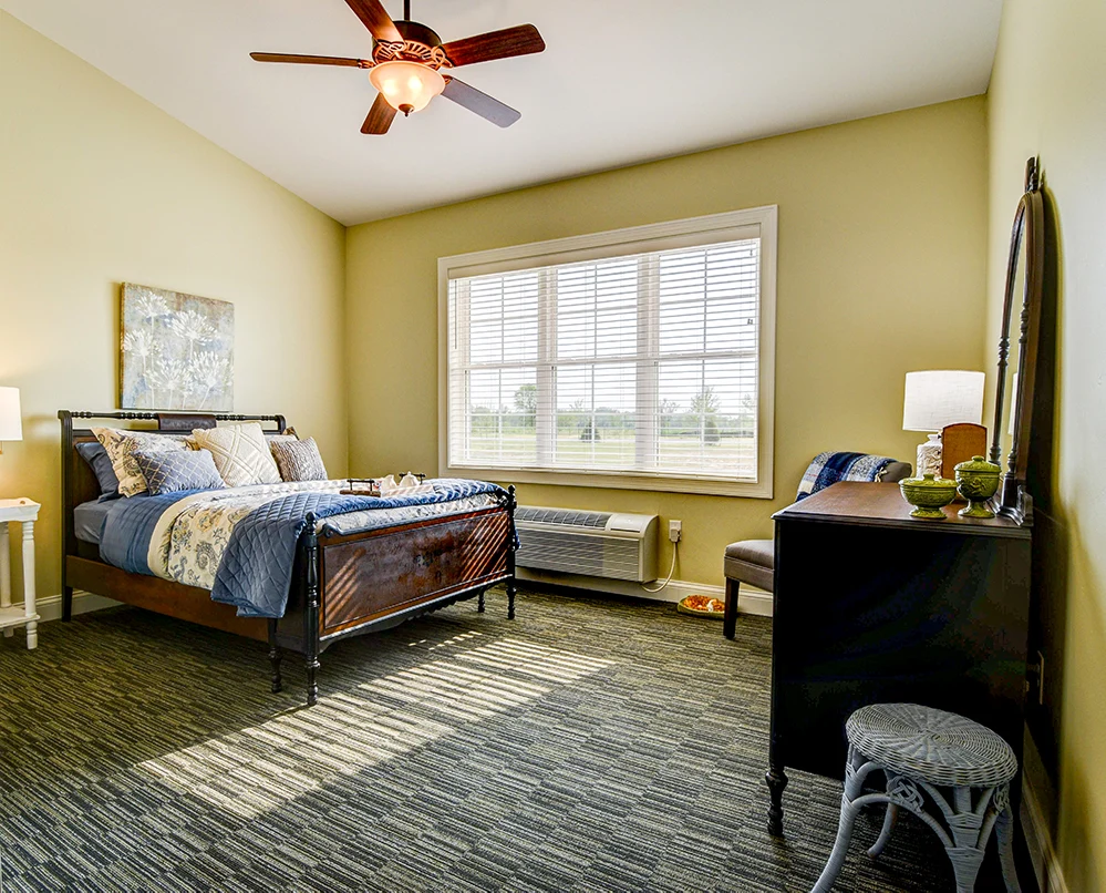 Image of The Courtyard at Oshkosh (5)