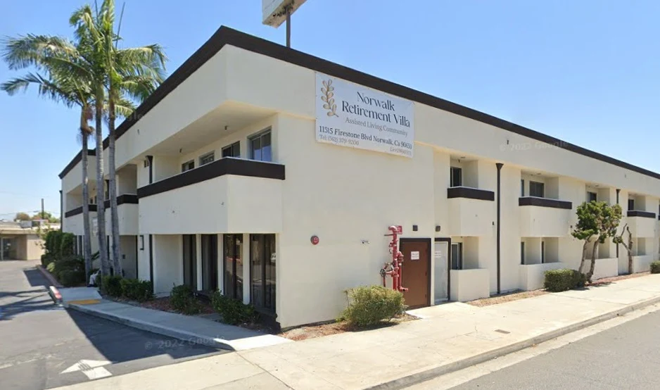 Image of Savant of Norwalk (2)