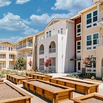 Image of Twin Oaks Senior (8)