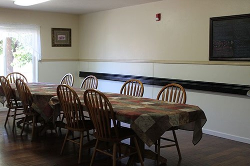 Image of Pacific Living Centers of Grants Pass at Anique (2)