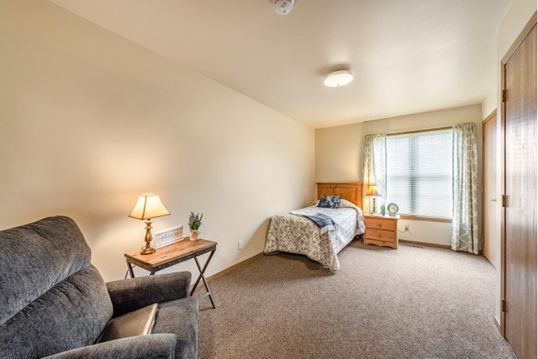 Image of Edgewood Watertown Memory Care (3)