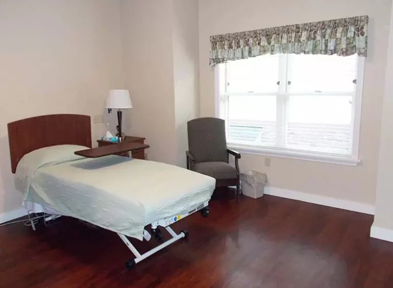 Image of Cornwall Manor (5)