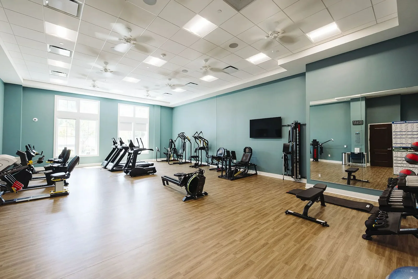 Image of Hayes Barton Place (8)