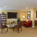 Image of Benchmark Senior Living at Leominster Crossings (9)