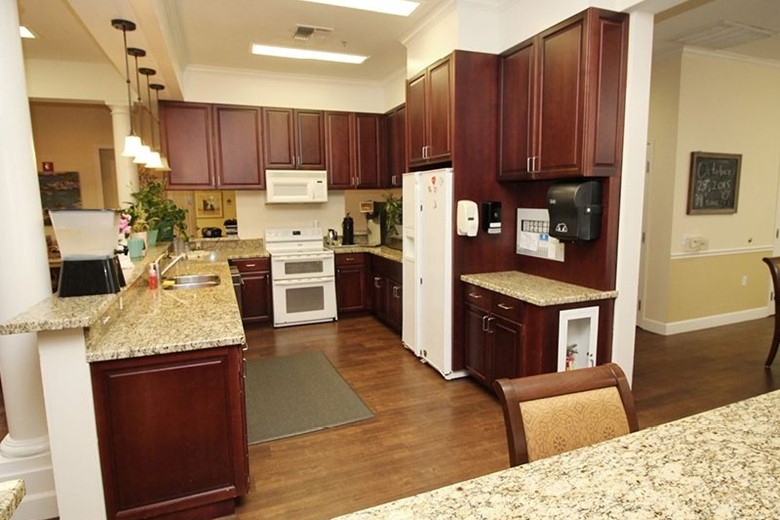 Image of Revere Court Memory Care (6)