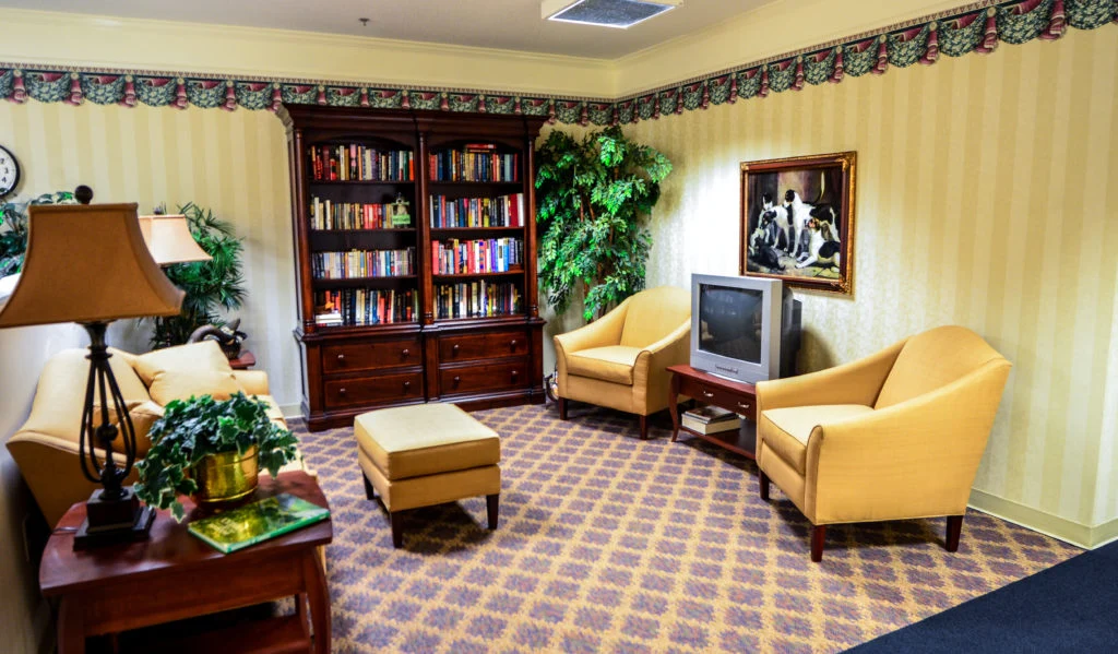 Image of Oaks at Seneca (3)