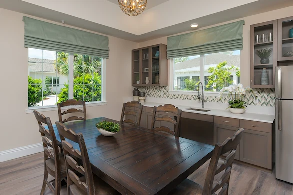 Image of Village Veranda at Lady Lake (8)