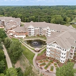 Image of Applewood Pointe of Minnetonka Cooperative (1)